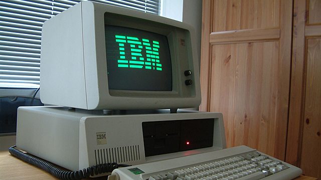 La tercera generación de la computadora