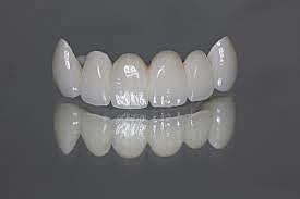 Uso Porcelana para dentadura completa