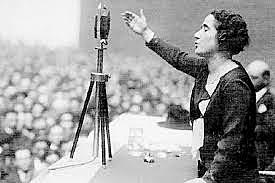 Clara Campoamor Rodríguez (Madrid, 1888 - Lausana, 1972)