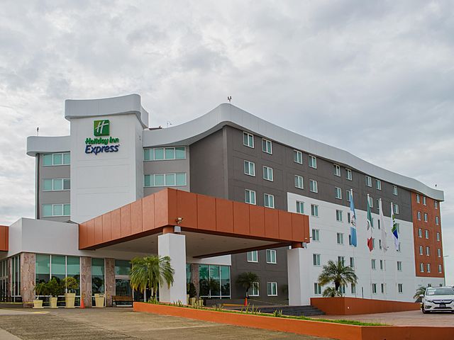 Hotel Holiday Inn