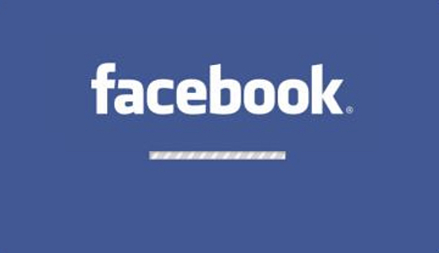 Nace Facebook