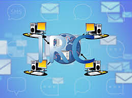 se desarrolla el IRC (internet realy chat o chat)