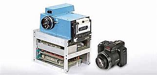 Premier prototypes d'appareil numérique