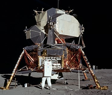 Se lleva a cabo el Alunizaje