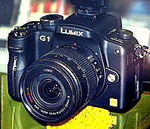 Les premiers appareils a objectifs inter-changeable