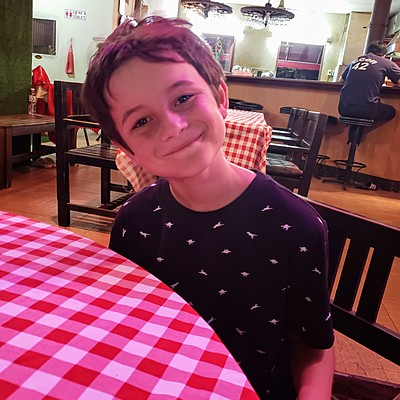 Timeline: Six événements marquants dans la vie de Elliott Jean