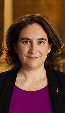 Ada Colau, primera dona alcaldessa a Barcelona (polític)