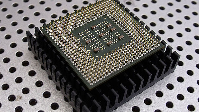 primer microprocesador de silicio.