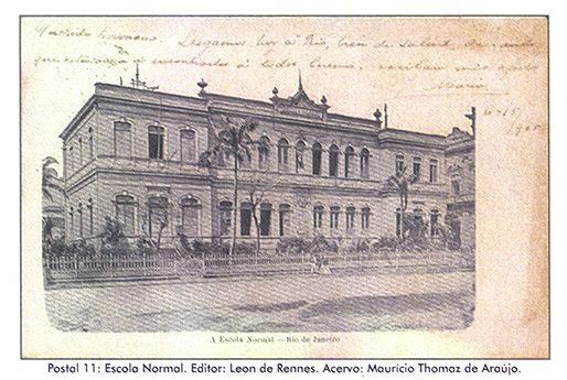 Fim das Escolas Bilíngues