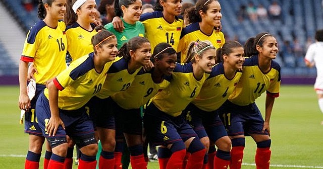 Debut mundialista de las superpoderosas