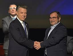 Encuentro entre Juan Manuel Santos y  alias Timochenko