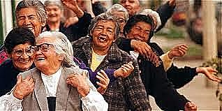 Por la mujer y la vejez en Bogota