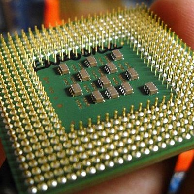 Timeline:  Proyectos de Arquitectura de Computadoras en la Historia