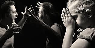 CARLITOS Y SUS PADRES