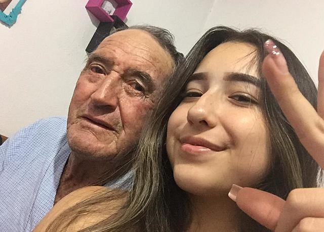 Acontecimiento Familiar