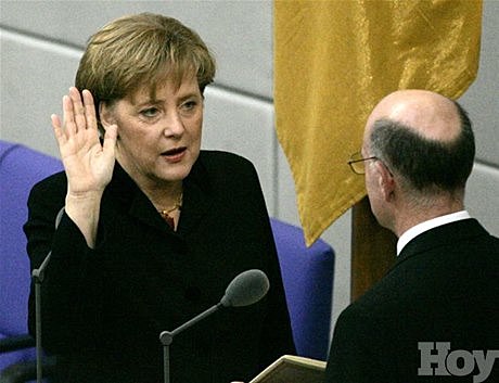 Angela Merkel, primera dona en ser canceller d'Alemanya.