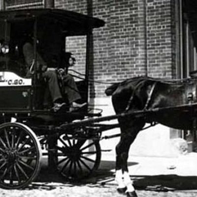 Timeline: Historia y evolución del correo postal