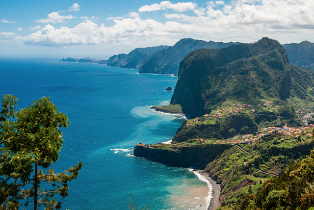 discovory of maderia islanda