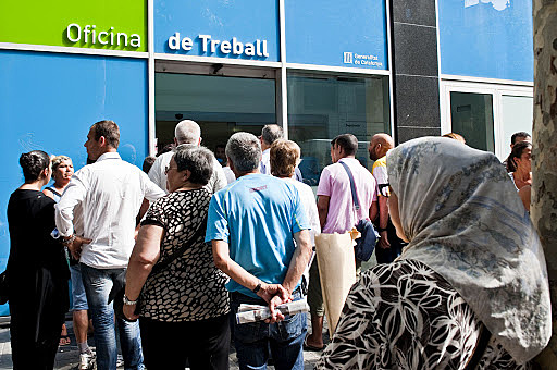 L'atur a Espanya baixa fins al 19%.