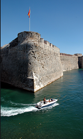 Portuguese captured the Fortress of Ceuta in Africa