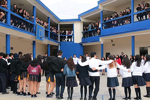 Salí de la preparatoria.