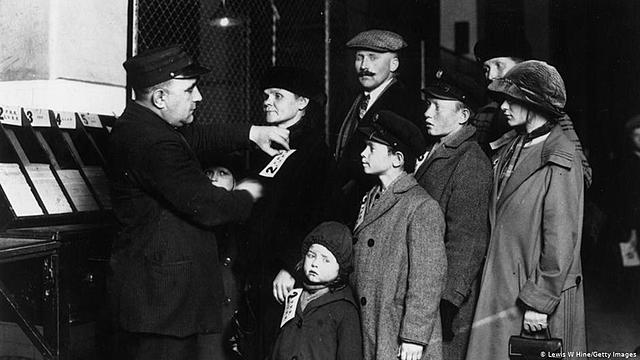 Edad Contemporánea: Desarrollo Industrial. Siglo XVIII-hasta la fecha.