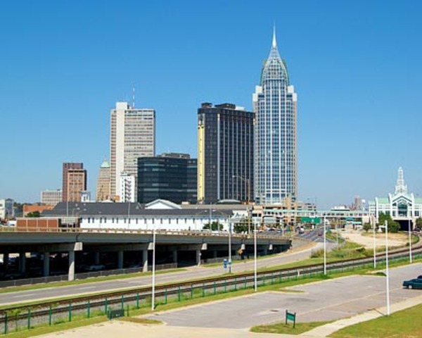Move to Mobile, AL