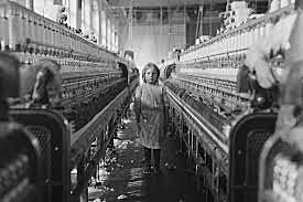 Se buscan trabajadores: Dos familias numerosas, especialmente con hijos que pueden trabajar, serán bienvenidas en una fábrica de hilados finos