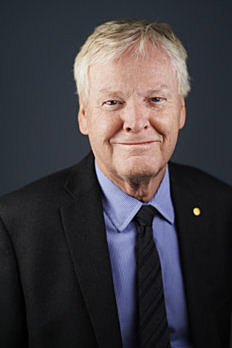 Knowledge and control - Michel Young