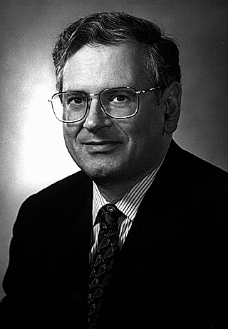 Internetting - Robert E. Kahn