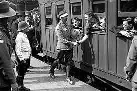 -1914-1918 – La 1a guerra mundial s’acaba amb més de 12 M de morts.