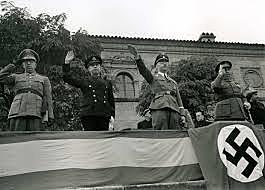 Comença el nazisme a Alemanya.