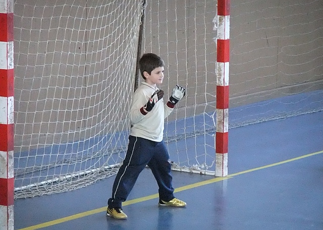 COMENÇO A JUGAR A FÚTBOL SALA