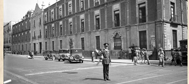 1918-1932 se crea el Departamento de Contraloría .