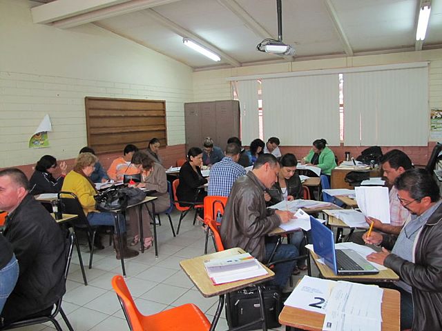 Carrera Magisterial y Secundaria Obligatoria