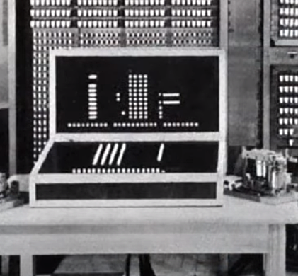 PRIMERA COMPU CON ENGRANAJES