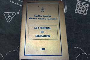Ley federal N°24195