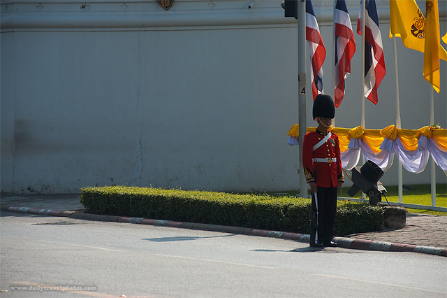 The arrival of the Thais