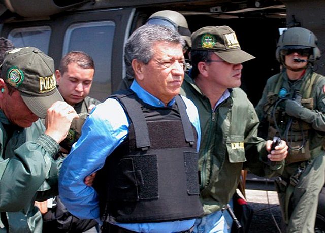 El tio Sam y Miguelito