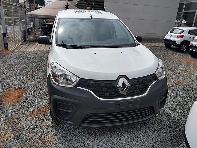 Compra de primer vehículo de trabajo