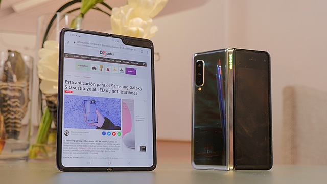 Samsung Galaxy Fold