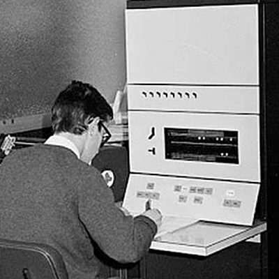 Timeline: the history of the computers