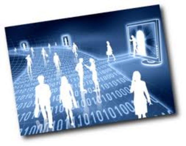 Los desarrolladores de aplicaciones hoy en día, pueden utilizar la infraestructura de correo electrónico de Internet para transmitir mensajes SOAP ya sean como mensajes de correo electrónico de texto o como adjuntos. Los ejemplos que se muestran a continu