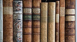 Timeline: Historia del libro