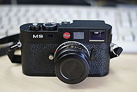 Leica sort le M9