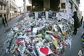 Attaques terroristes contre le journal satirique Charlie Hebdo en France