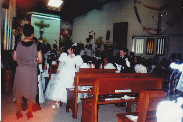 LA PRIMERA COMUNION DE MY SISTER