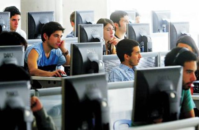 se crea el centro de enseñanza