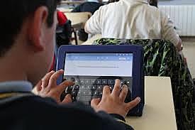 USO DE TABLETAS DIGITALES EN LA EDUCACIÓN