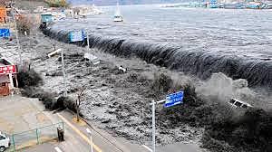 Tsunami au Japon de 39m de hauteur faisant 15 897 morts (DÉSASTRE NATUREL)